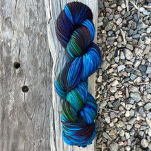 Load image into Gallery viewer, Apparel Series-"Peacock"- 4-Ply Worsted Weight