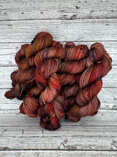 Load image into Gallery viewer, Apparel Series-“Mojave Mauve”- 4-ply Worsted Weight