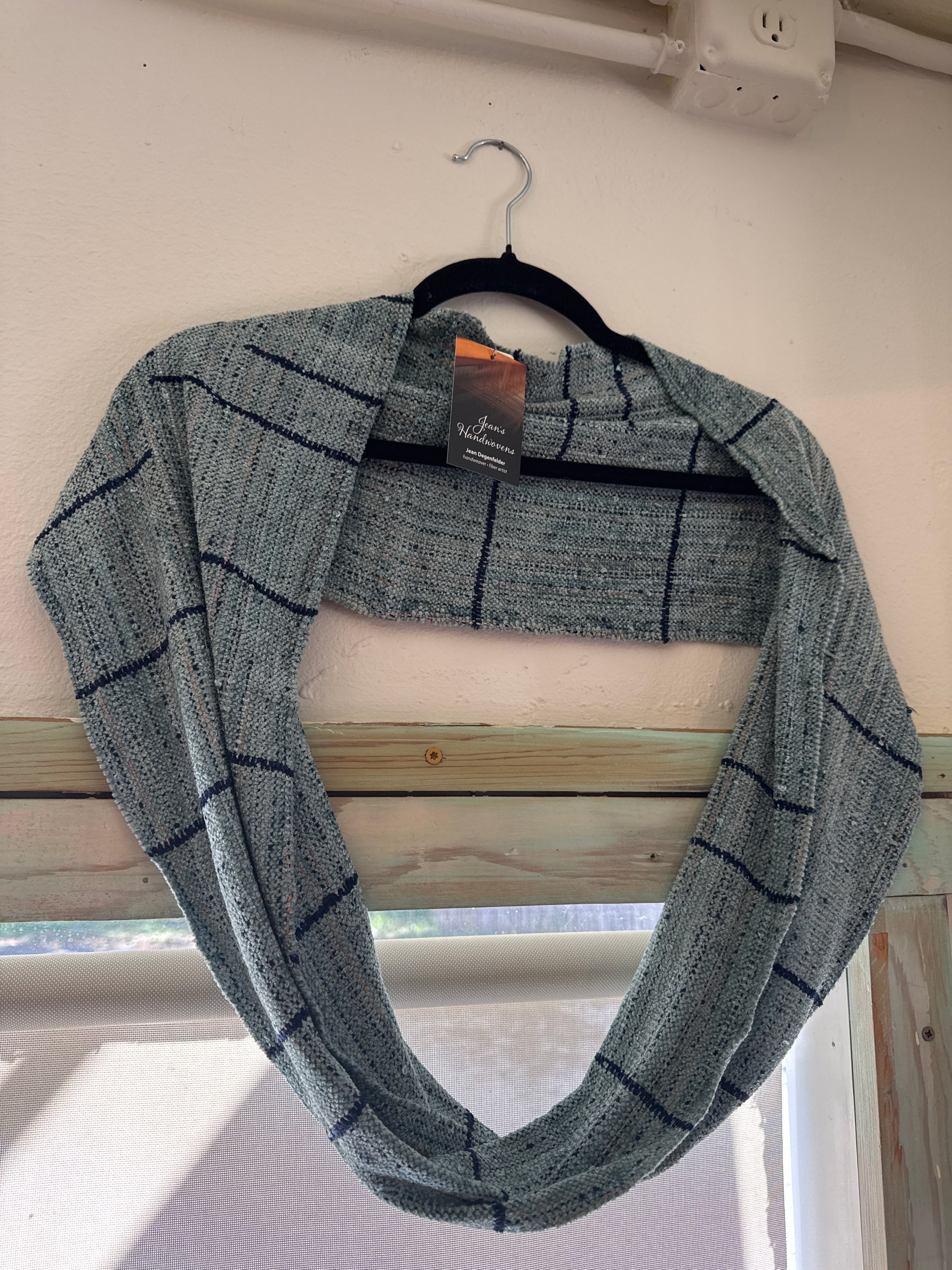JD 7335 Infinity Scarf