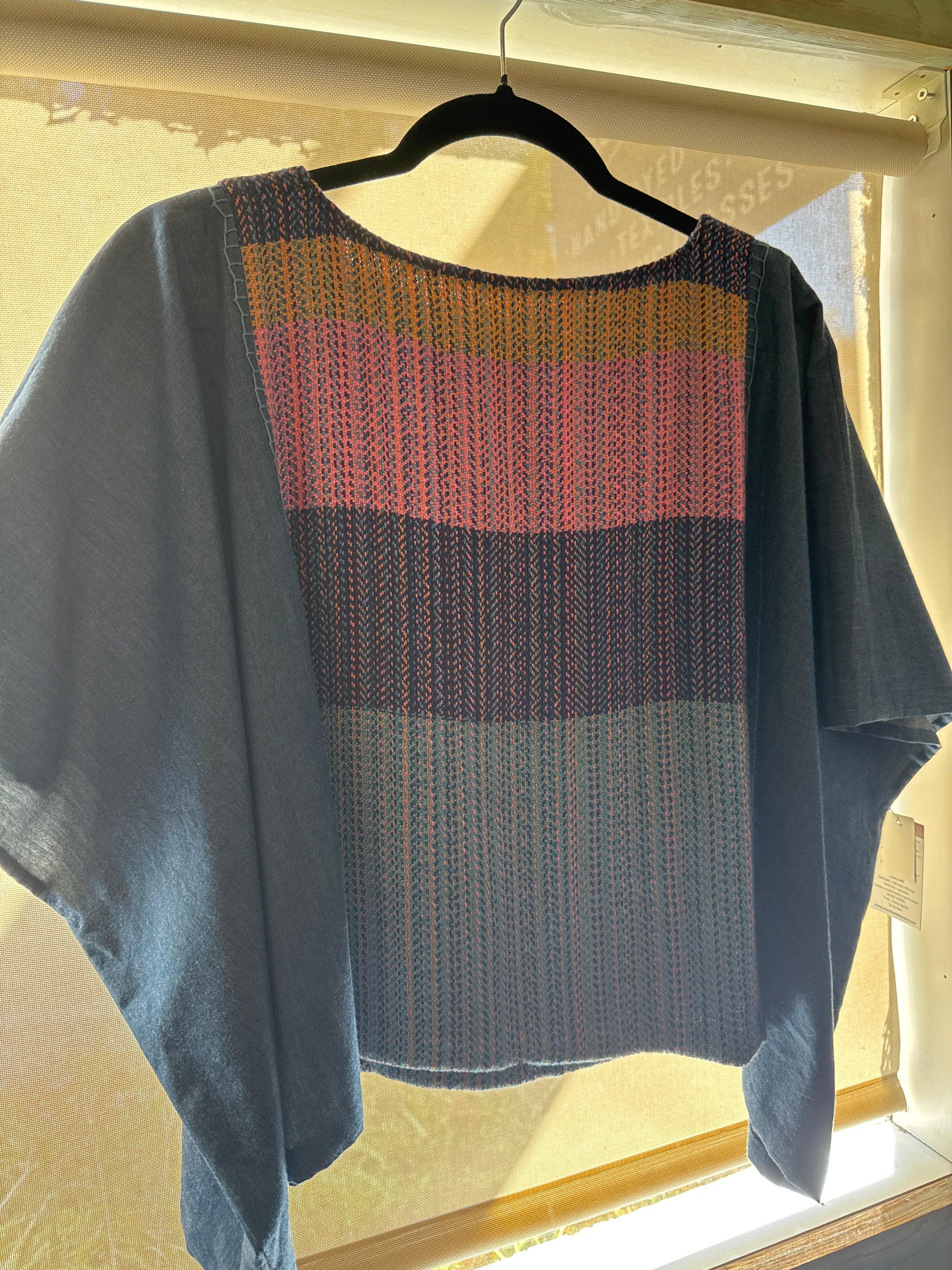 JD 7325 Tres Piedras Shirt
