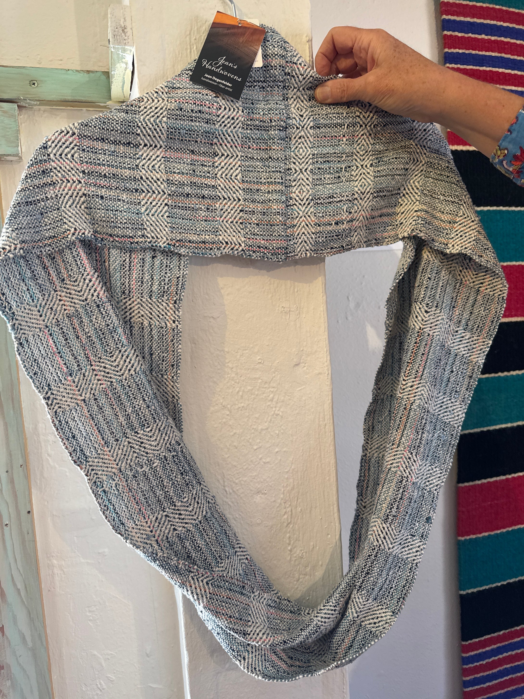 JD 7345 Infinity Scarf