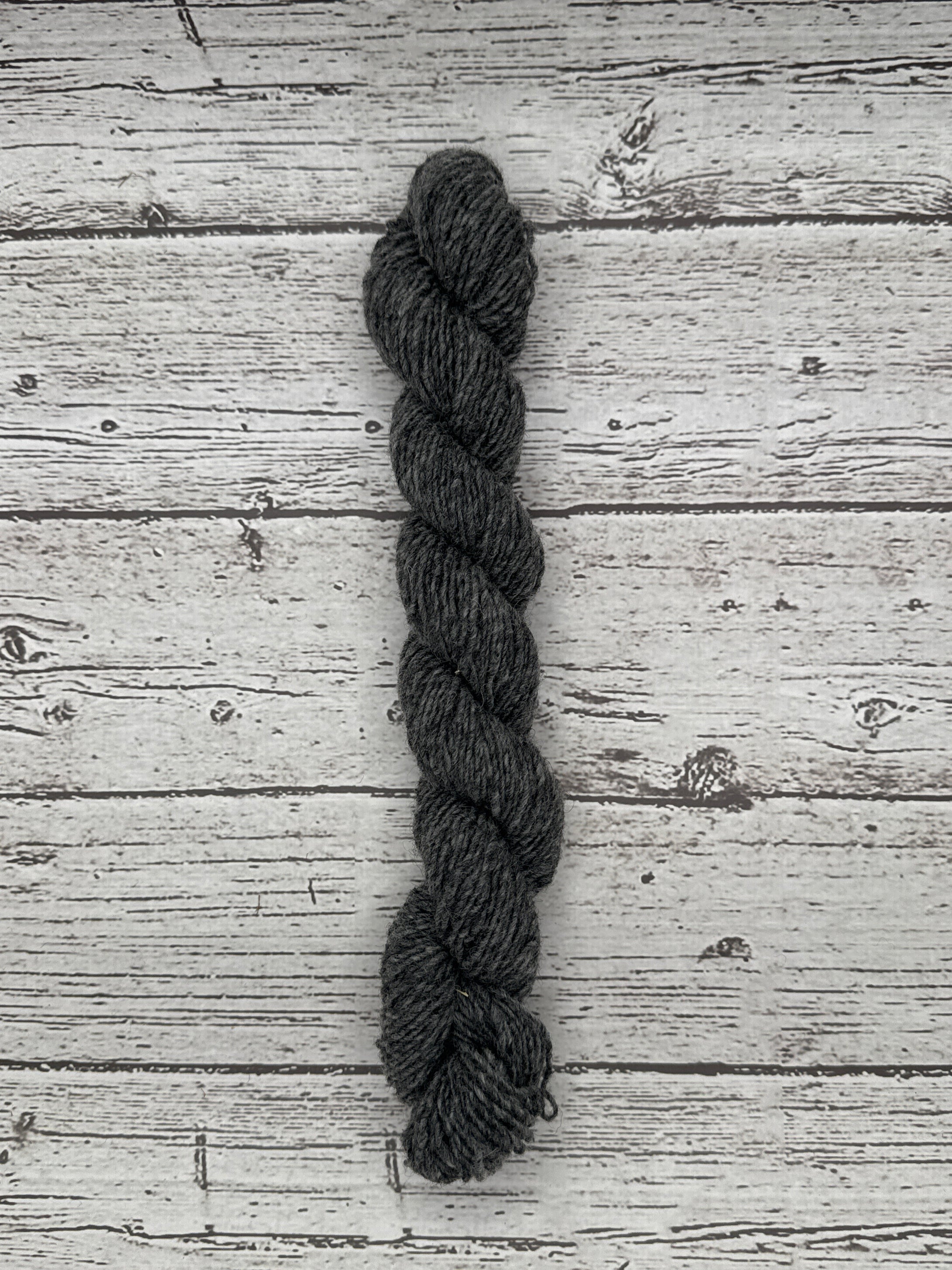 Chica Minis- Natural Dark Grey