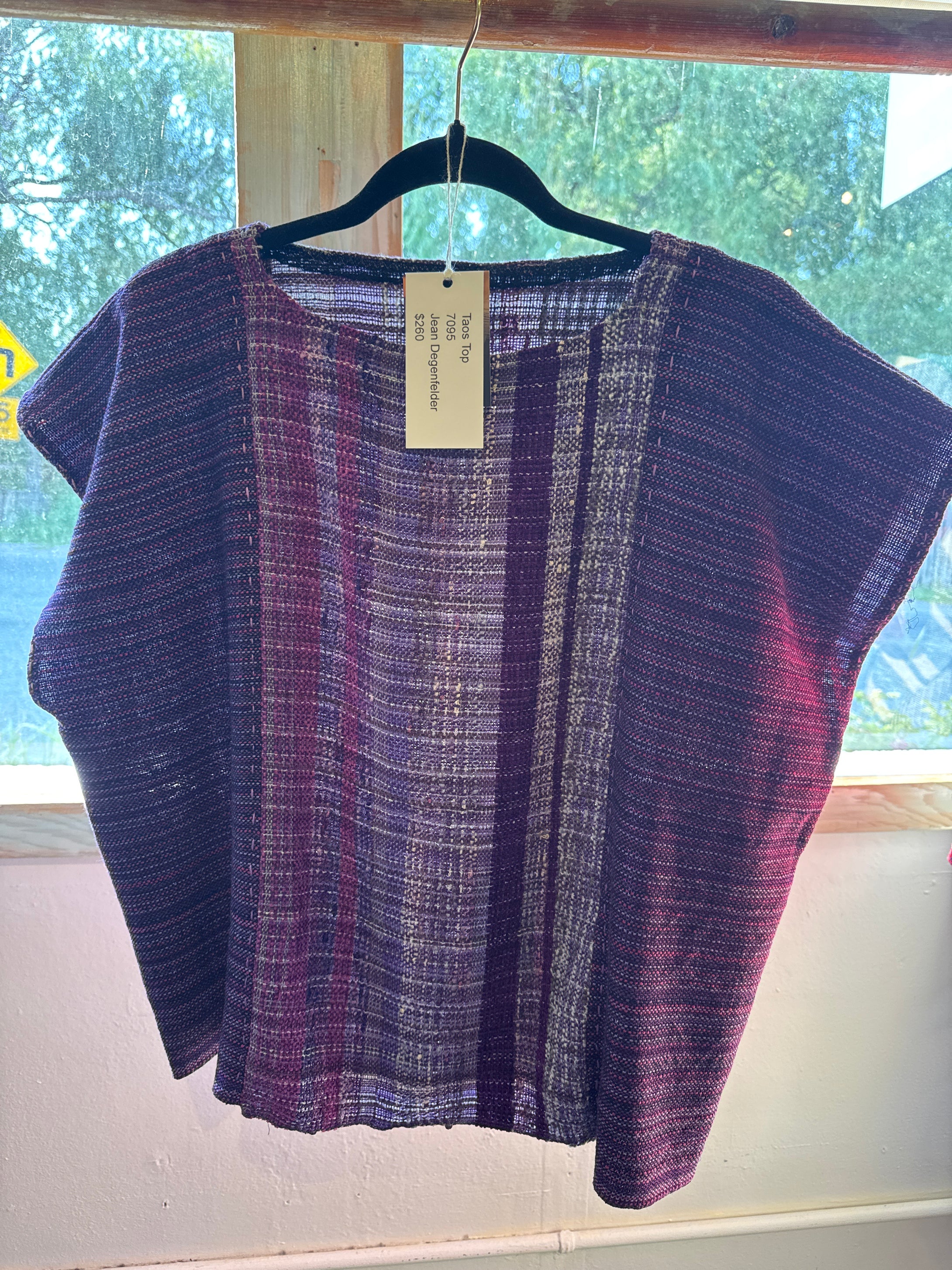 JD 7095 Taos Top