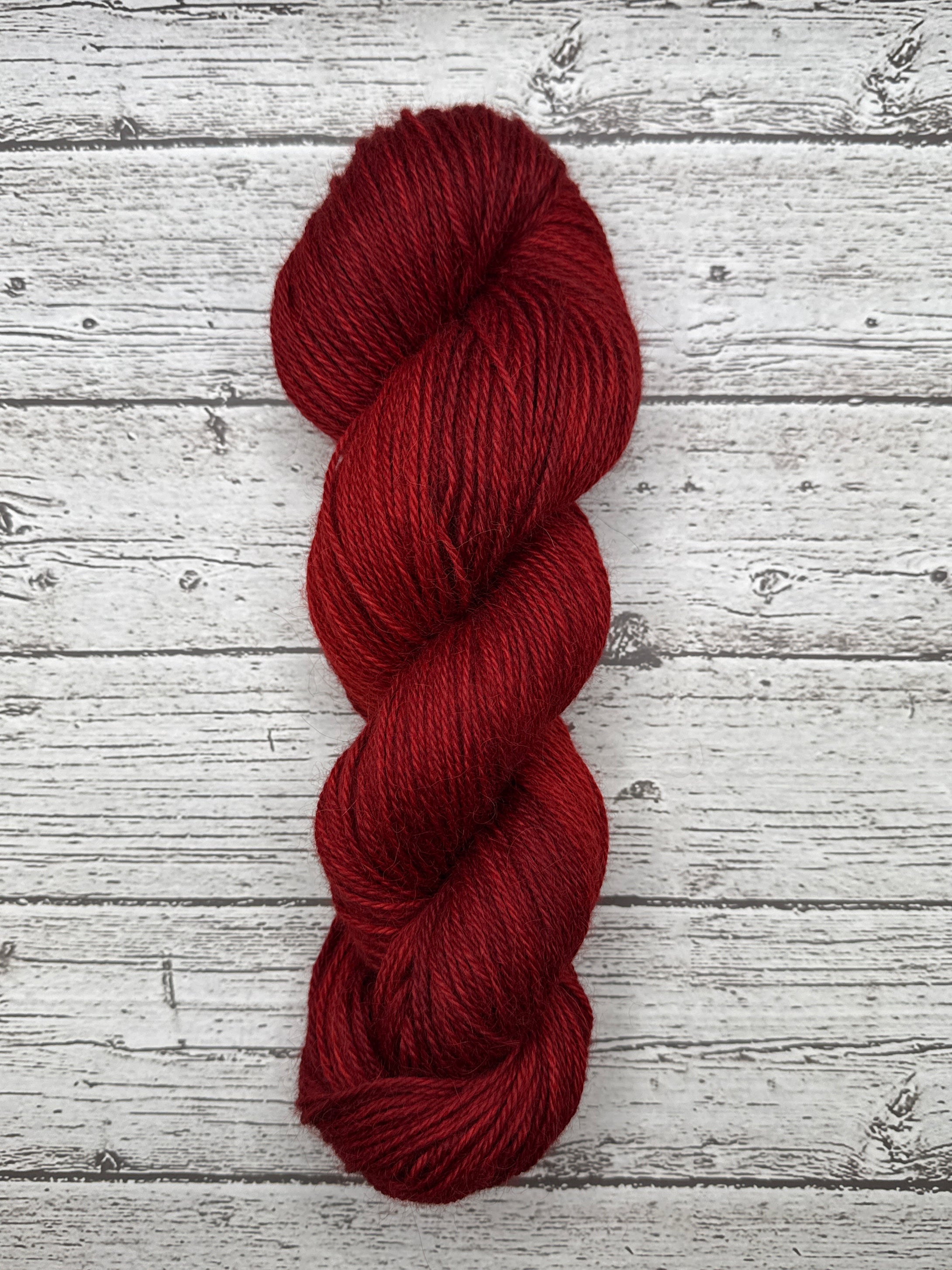 100% Alpaca- Color: Sangre (Worsted Weight)
