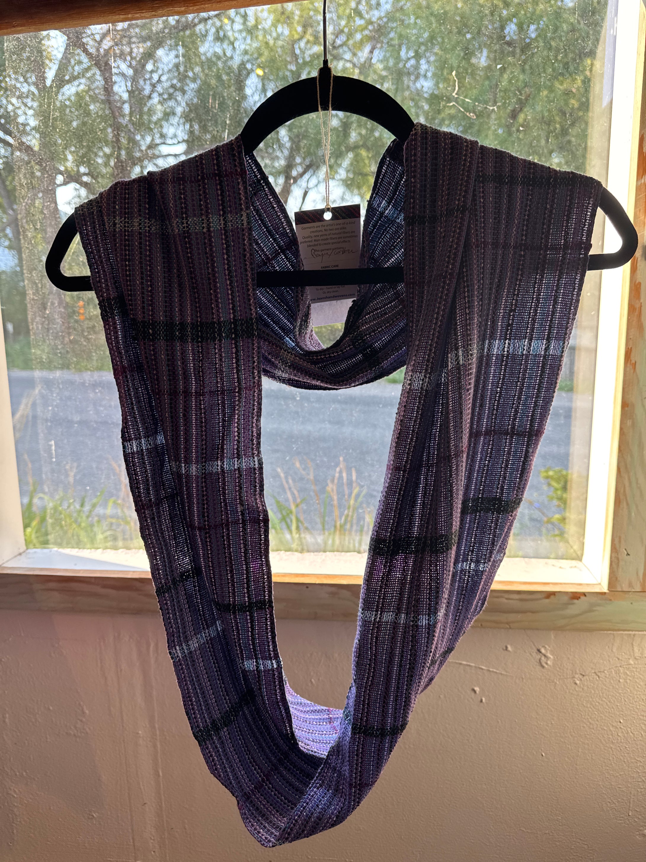 JD 7185 Infinity Scarf