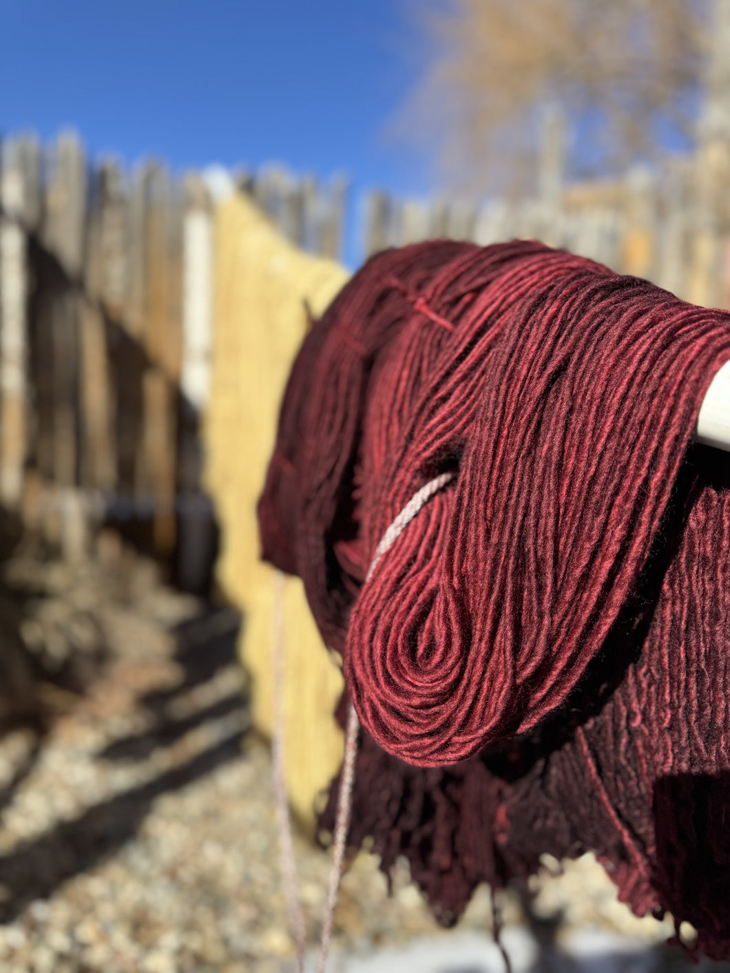 Rio Grande Rug Yarn- Garnet